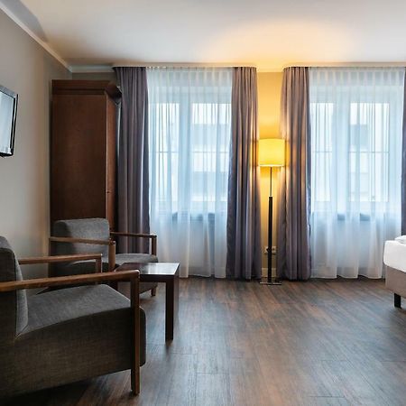 Best Western Hotel Goldenes Rad FDH Exterior foto