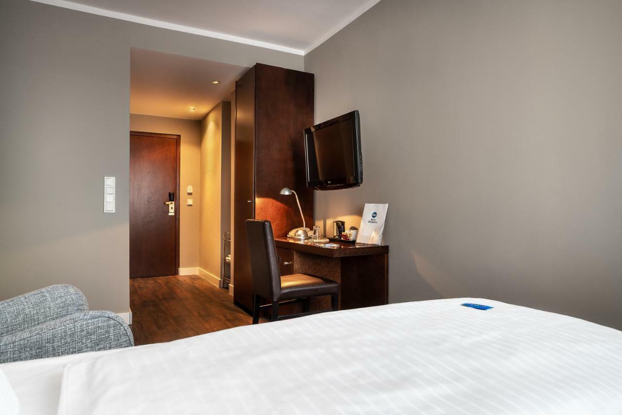 Best Western Hotel Goldenes Rad FDH Exterior foto