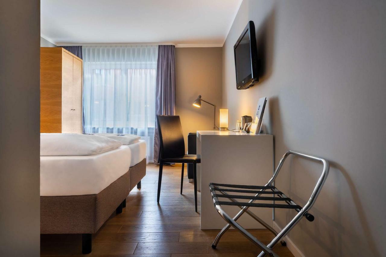 Best Western Hotel Goldenes Rad FDH Exterior foto